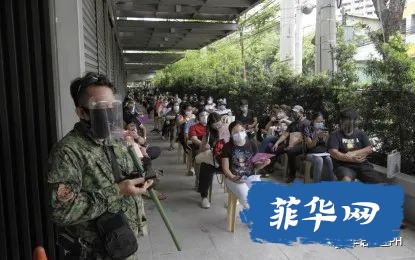 墨拉兰节庆民众没有佩戴口罩！Dito获得25年专营权 ！菲完成接种300万剂新冠疫苗！w10.jpg