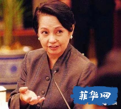 菲前总统阿罗约：“希望更多菲律宾青年来中国走走看看”w7.jpg