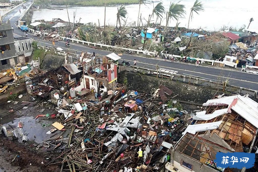 菲律宾中国商会募3570万菲币驰援台风灾区！菲总统：绝不会与中国开战！w12.jpg