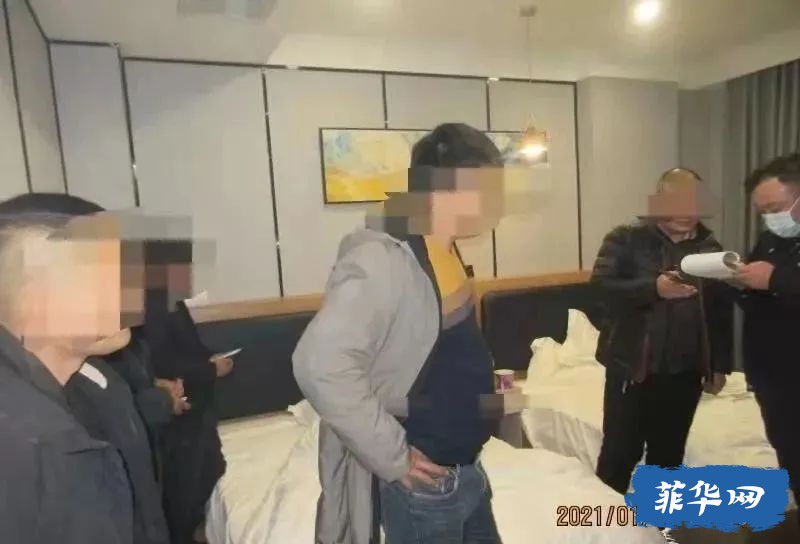 “老哥”赌博“输红眼”,找公安民警“评理”w2.jpg
