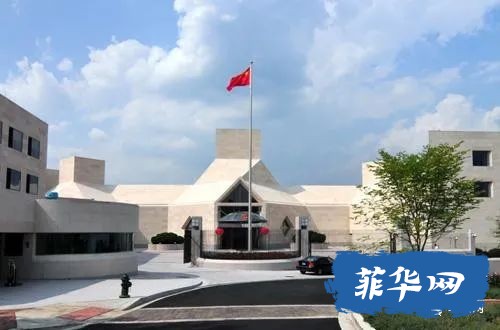 中国驻达沃总领馆接到了一通华人家庭的求助电话w5.jpg