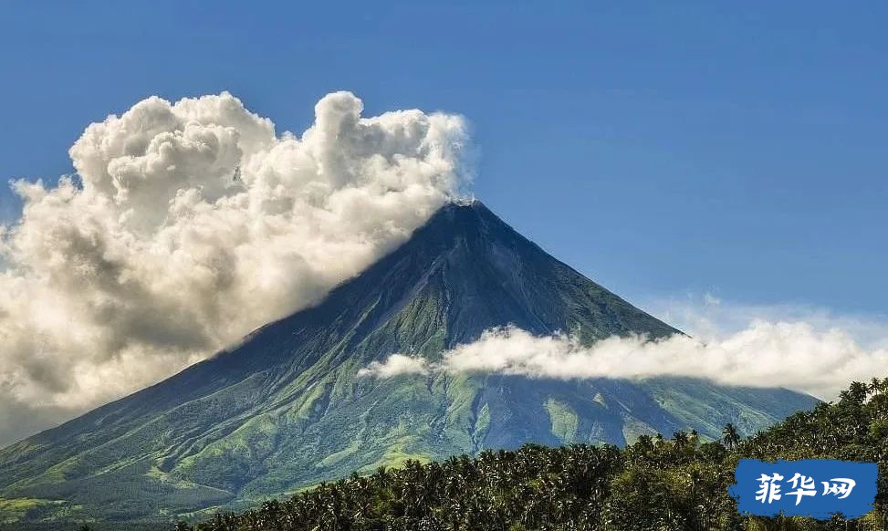 菲律宾塔尔火山继续排放大量二氧化硫w6.jpg