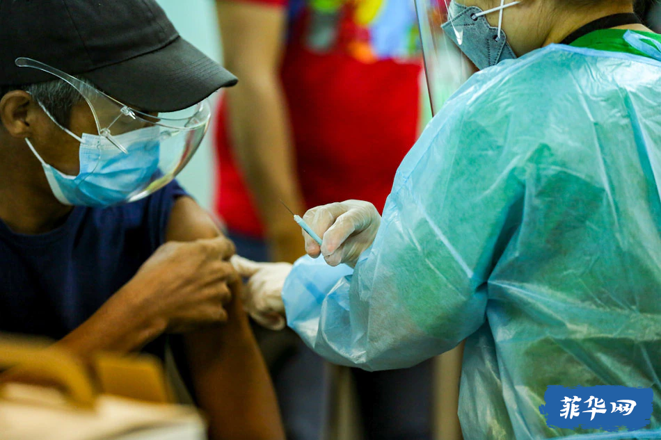 ​菲律宾新冠病毒突破性感染仅占完全接种疫苗总数的 0.0025%。w4.jpg