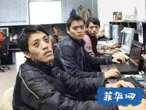 网上赌场的“性感荷官”，在拼命从菲律宾逃回中国w24.jpg