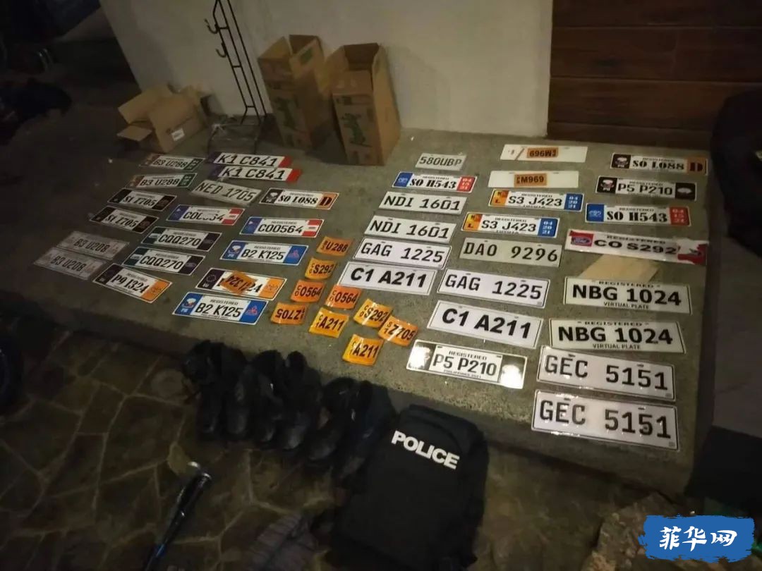 马尼拉警方击毙3名中国籍绑匪，救出关在狗笼子里的2名中国籍人质w5.jpg