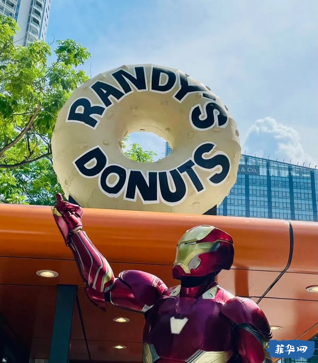 钢铁侠都喜欢的甜甜圈？！Randy Donut菲律宾第二家门店开业！w4.jpg