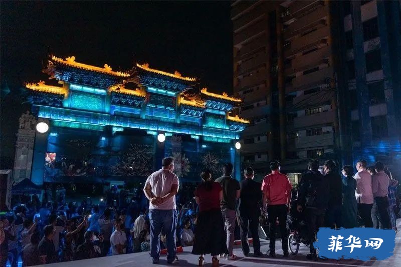 马尼拉市长中秋节在唐人街举行中菲友谊拱门亮灯仪式w4.jpg