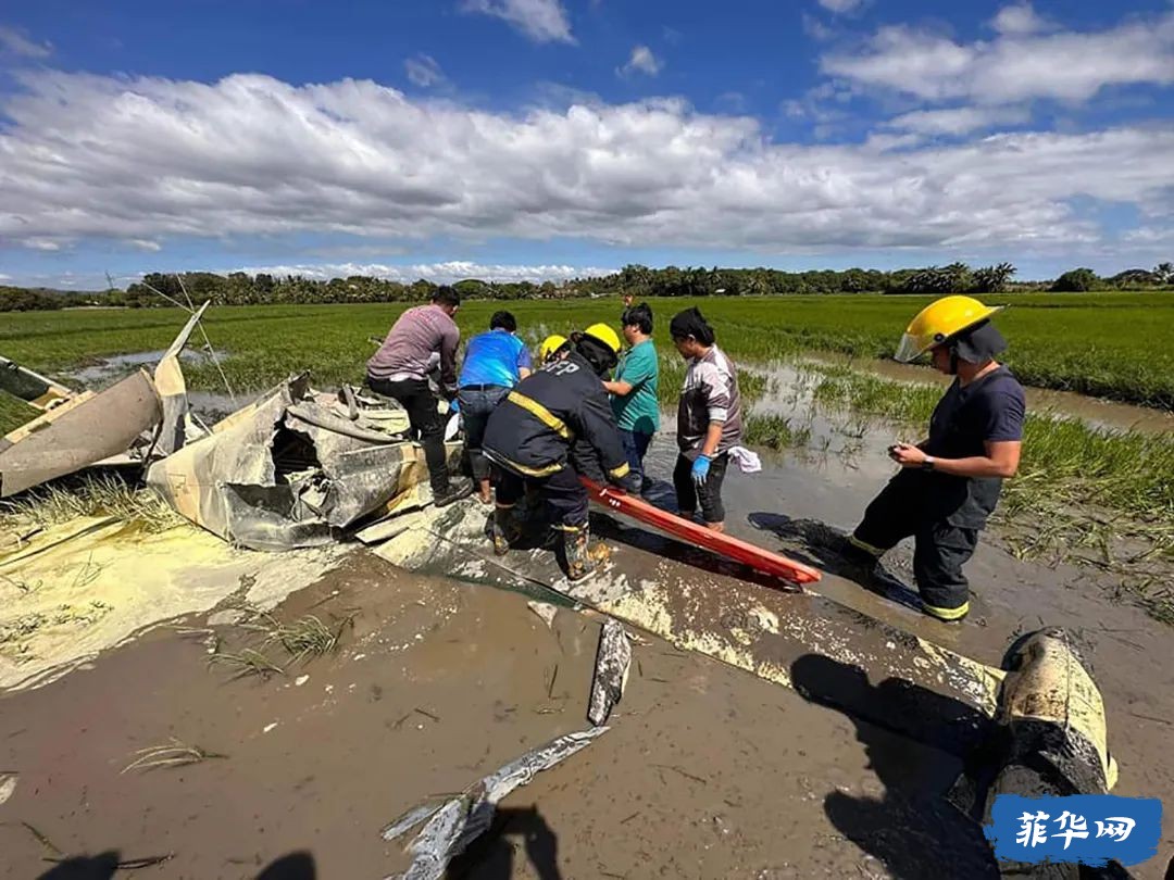菲律宾空军坠机事故致2名飞行员身亡w11.jpg