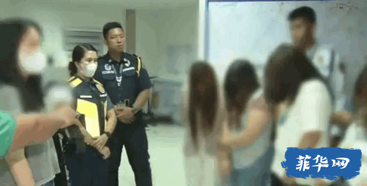 中国女留学生在马尼拉BGC购物时被菲律宾女性盗窃团伙洗劫w7.jpg