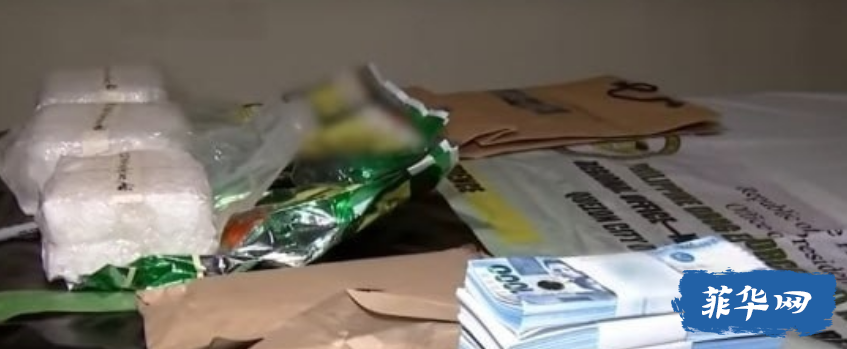 私藏毒品和枪支，高级别墅区父子被突袭逮捕w2.jpg