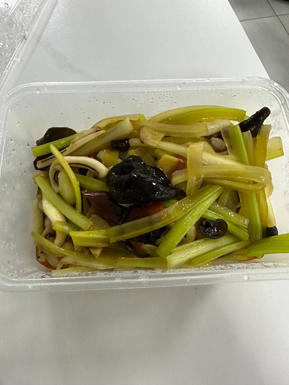 曝光 #索莱尔12楼 #福顺餐厅 怪不得生意那么差，把我们都当大冤种是吧？