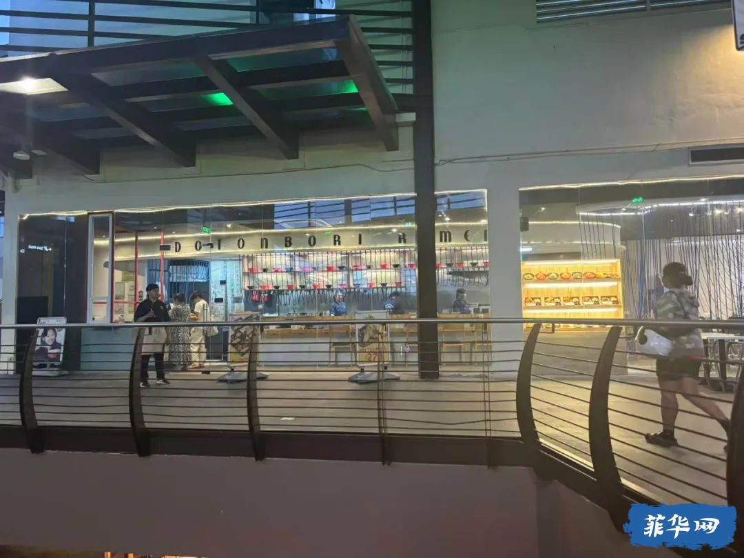 宿务的日料店都是个什么繁殖模式 真是要倒反天罡了w14.jpg